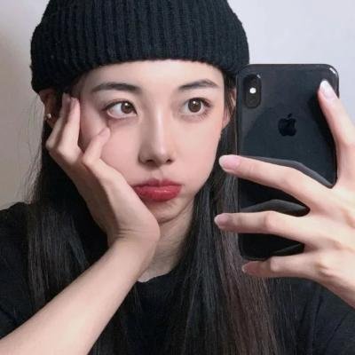 比基尼怪女